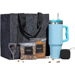 Yatta Graceful Goodies Hamper Light Turquoise